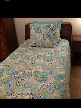 Pottery Barn Teen Paisley Floral Duvet with 1 matching pillowcase